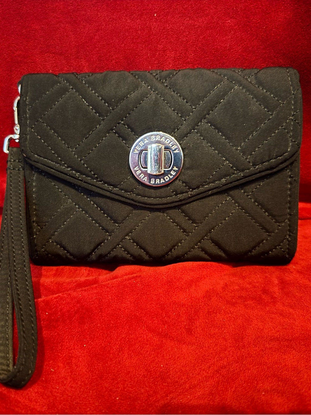 Vera Bradley Your Turn Smartphone Turnlock Wristlet/Wallet, Black Quilted